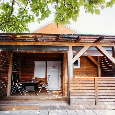 펜션 Isabella In Terme Catez 카테즈 옵 사비