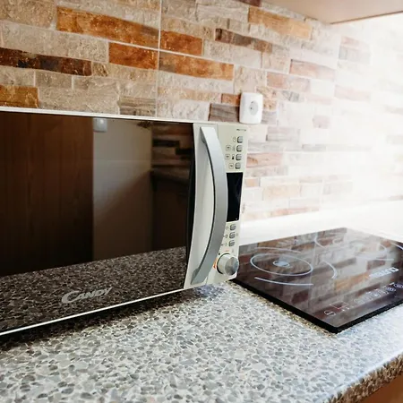 Isabella In Terme Catez